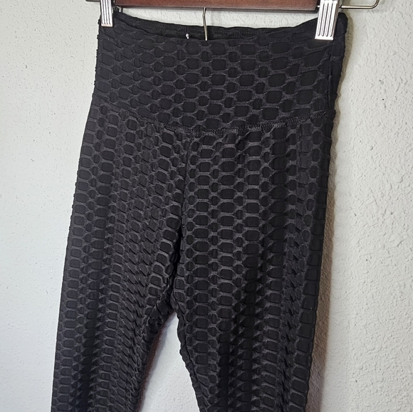 Embrace Your Love TikTok Leggings Womens Small Butt Enhancing Elastic Stretchy - Picture 2 of 8